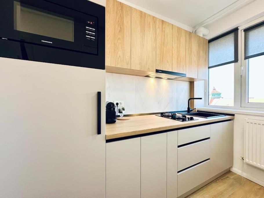 Center With Balcony Apartment Timisoara